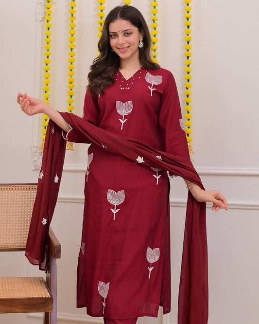 Maroon-licious thread embroidered 3pc kurta set