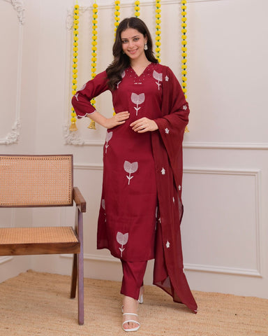 Maroon-licious thread embroidered 3pc kurta set